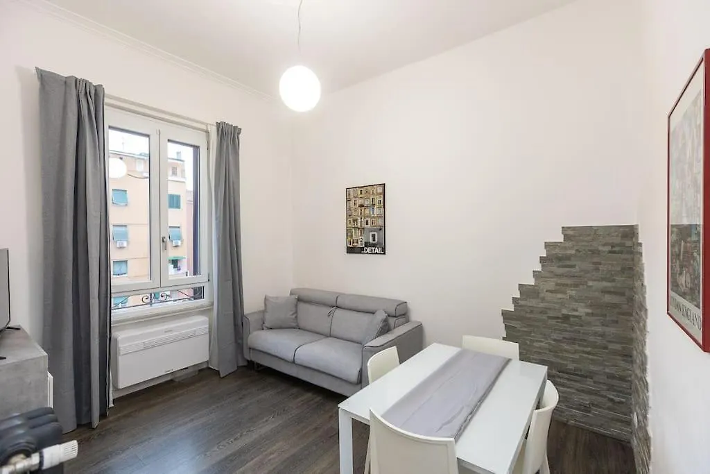 Elegant Roman Suite Near The Colosseum And Metro Řím